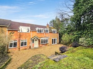 Photo 26- click for photo gallery